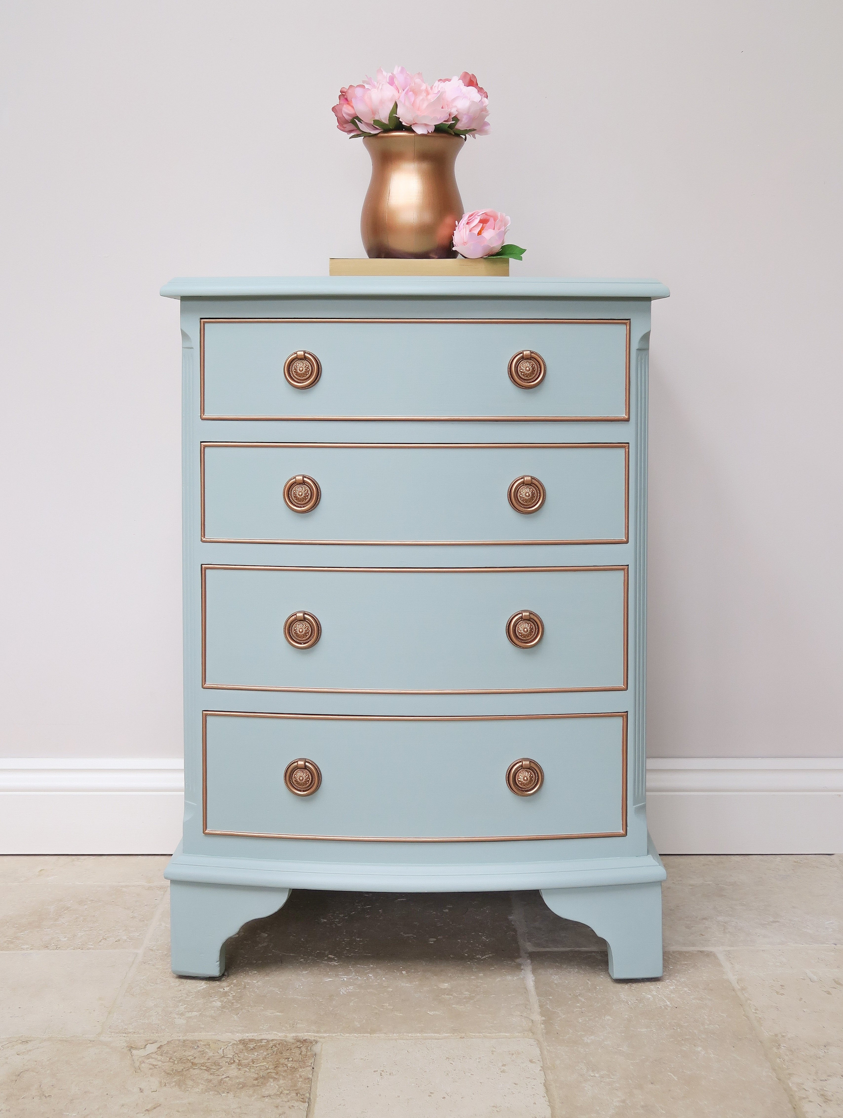 Bow-fronted Chest of Drawers